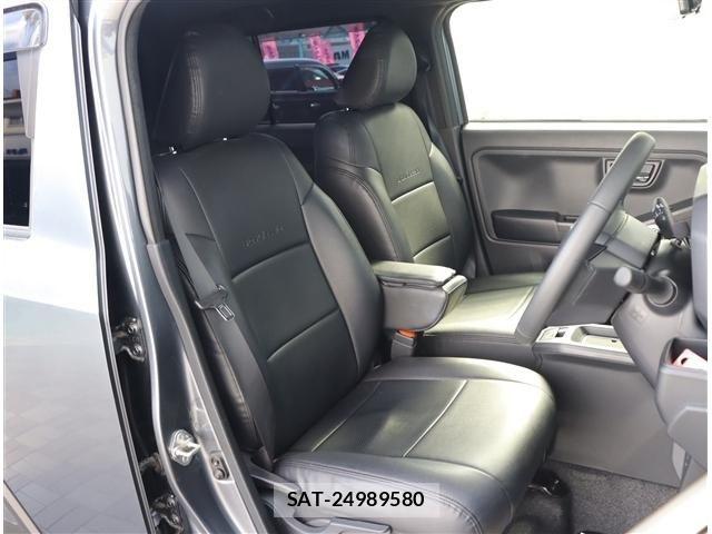 Daihatsu TAFT 2022-12 8882484-12