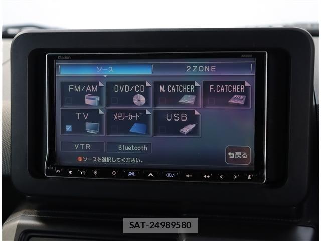 Daihatsu TAFT 2022-12 8882484-5