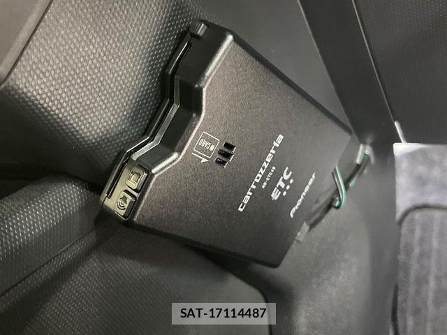 Daihatsu TAFT 2025-04 8884443-6