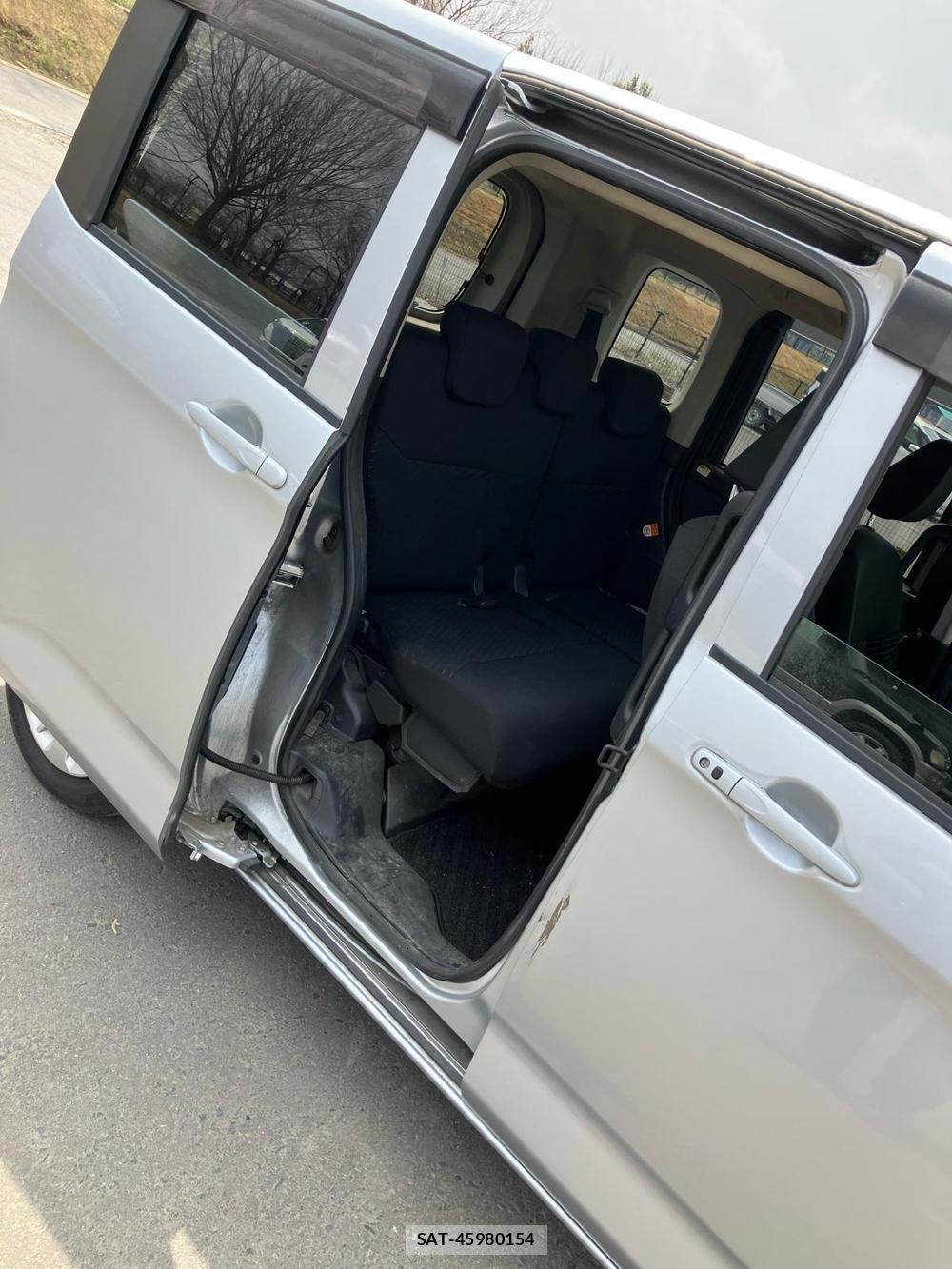 Toyota TANK 2019-19 829695-10