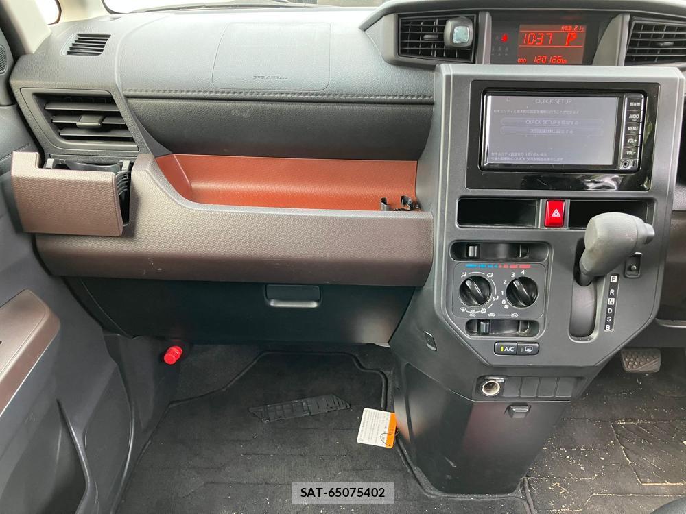 Toyota TANK 2018 994356-17