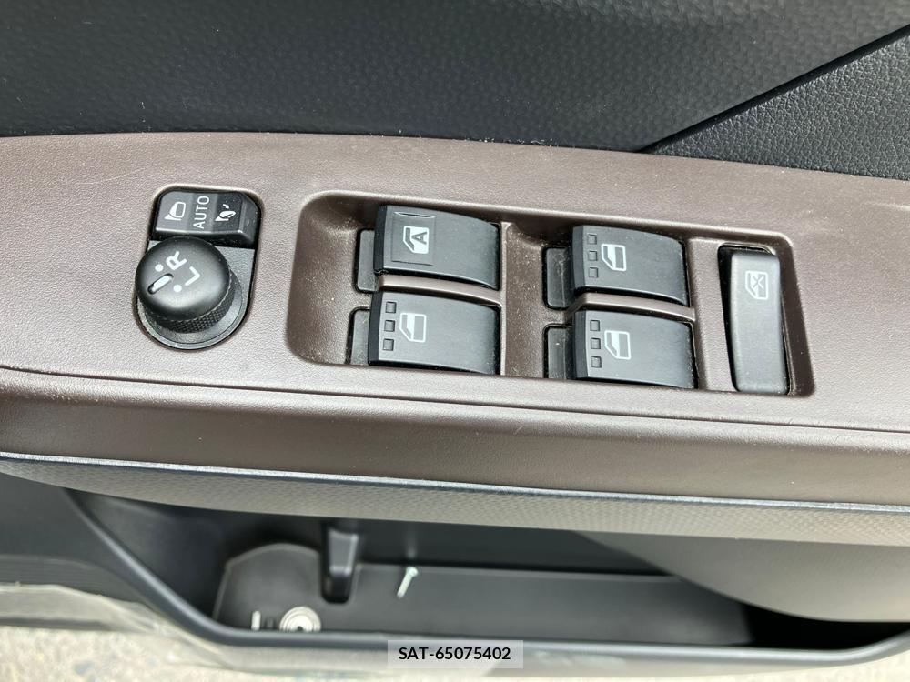 Toyota TANK 2018 994356-24