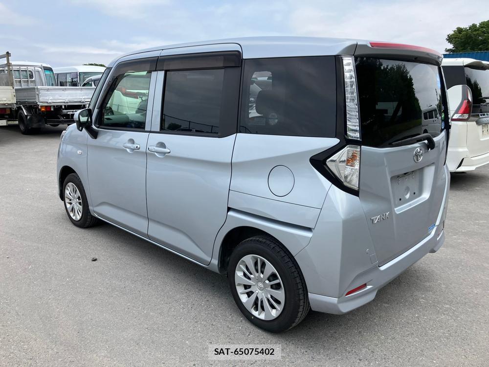 Toyota TANK 2018 994356-4