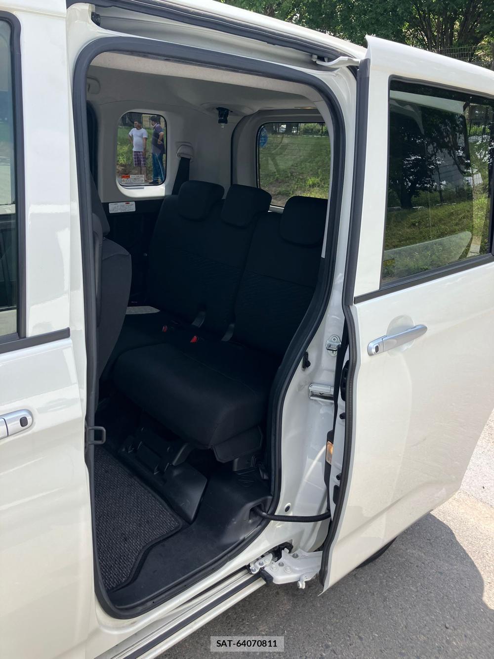 Toyota TANK 2018-07 1056664-11