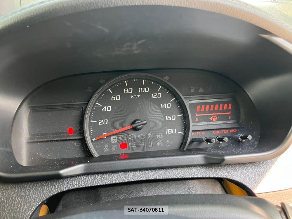 Toyota TANK 2018-07 1056664-14