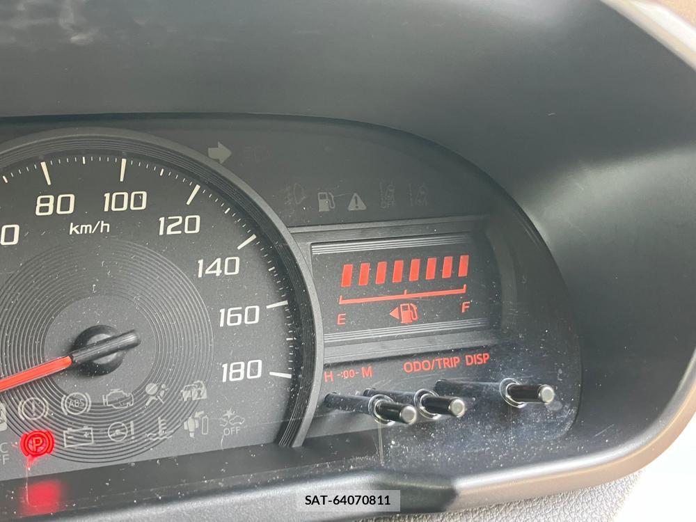 Toyota TANK 2018-07 1056664-15