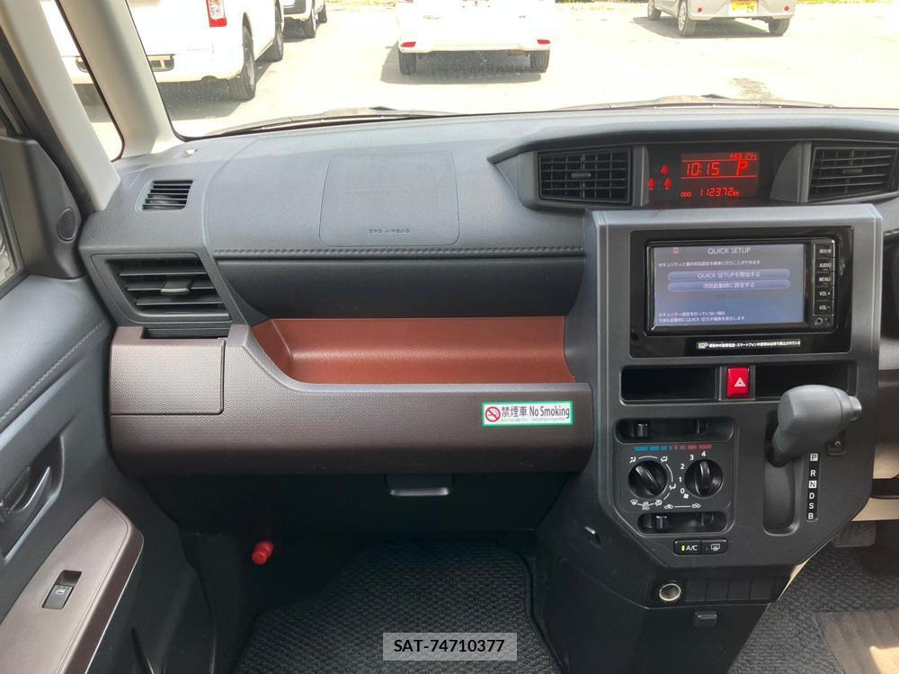 Toyota TANK 2018-07 1056662-17