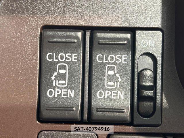 Toyota TANK 2018-06 4989754-2