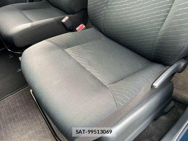 Toyota TANK 2017-06 6615166-19
