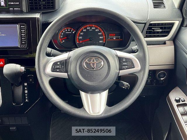 Toyota TANK 2017-08 6678398-13