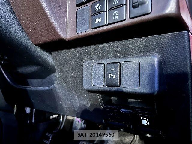 Toyota TANK 2019-07 6717494-16