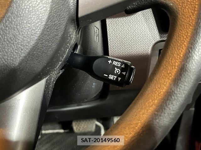 Toyota TANK 2019-07 6717494-22