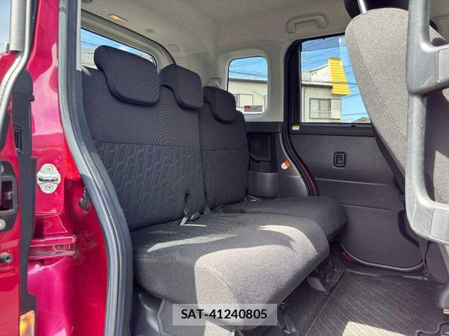 Toyota TANK 2017-01 6753505-16