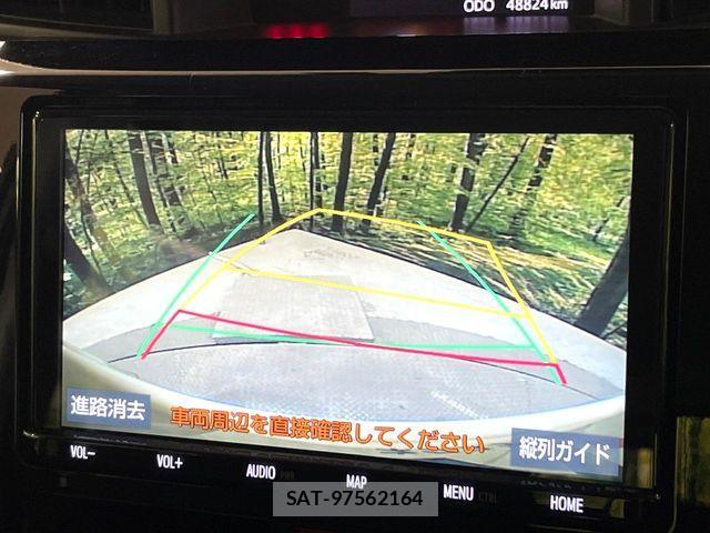 Toyota TANK 2019-06 6817527-3