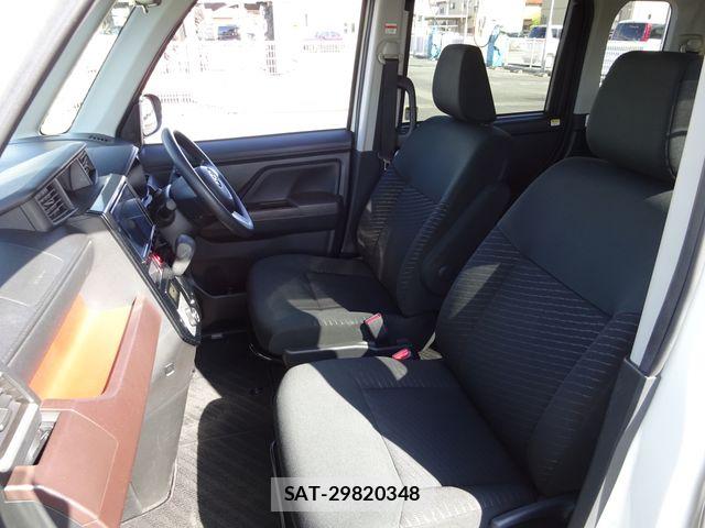 Toyota TANK 2019-04 6817529-17