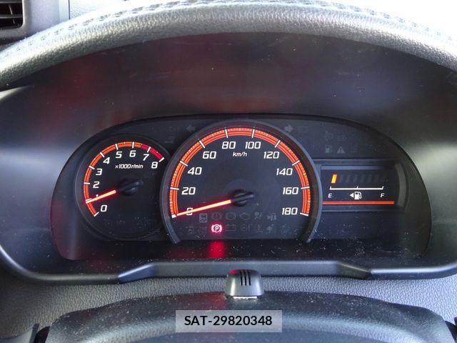 Toyota TANK 2019-04 6817529-19