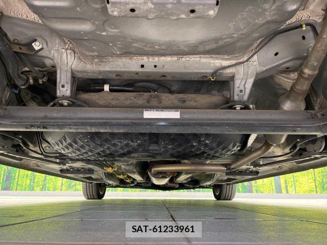 Toyota TANK 2019-04 7021728-18