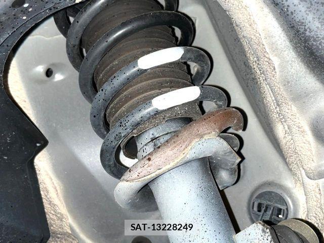 Toyota TANK 2019-06 7060997-19