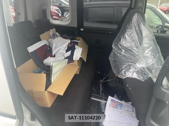 Toyota TANK 2019-08 7225860-12