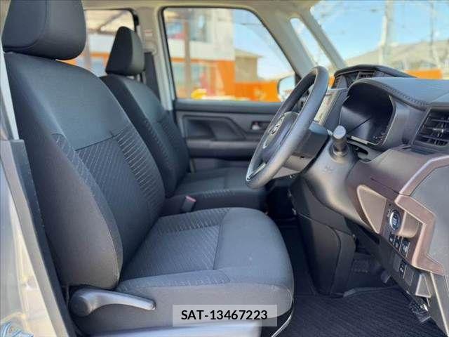 Toyota TANK 2019-07 7225856-15