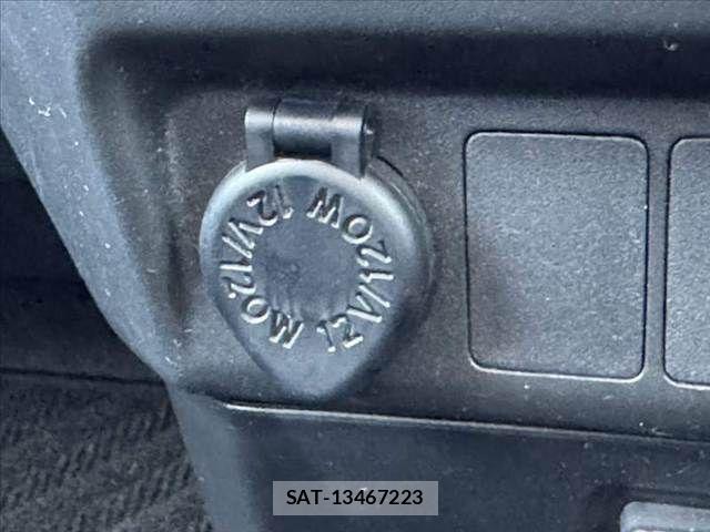 Toyota TANK 2019-07 7225856-27