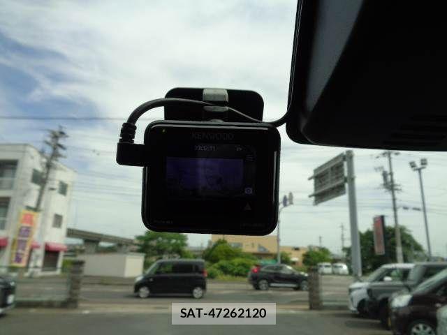 Toyota TANK 2018-05 7252520-6