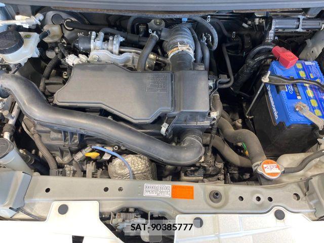 Toyota TANK 2017-10 7252524-17