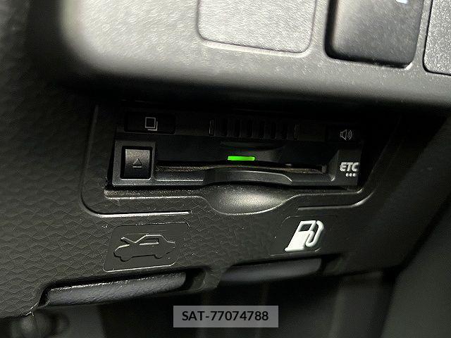 Toyota TANK 2019-06 7273083-15