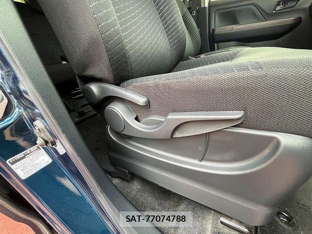 Toyota TANK 2019-06 7273083-23