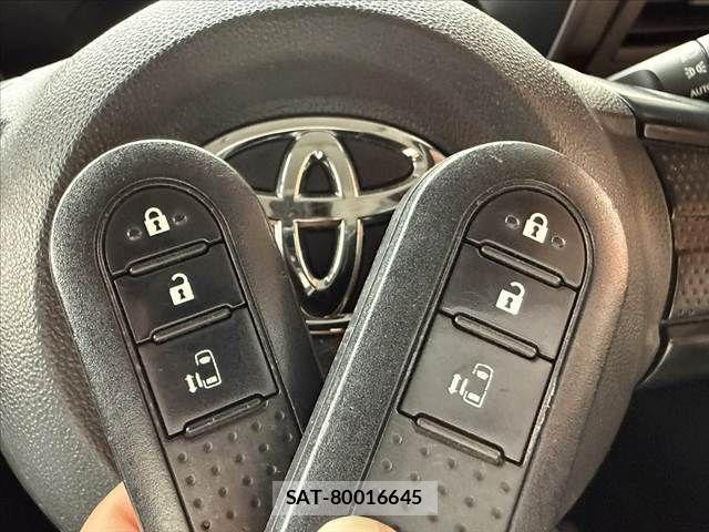 Toyota TANK 2019-06 7273082-20