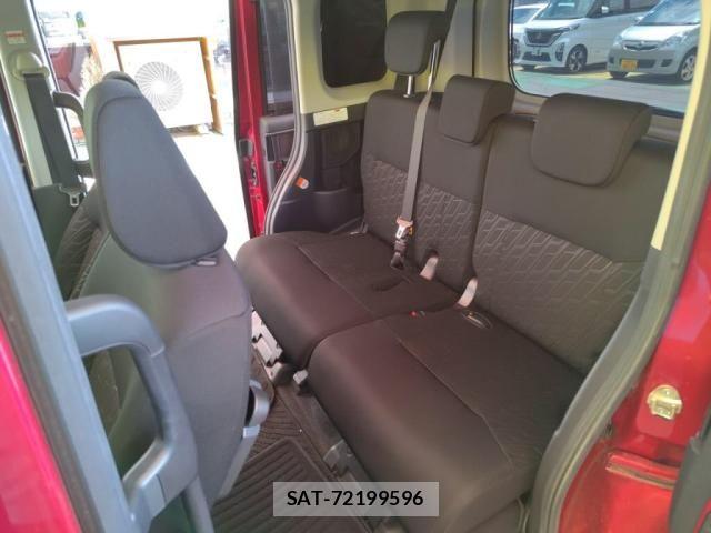 Toyota TANK 2018-03 7330516-22
