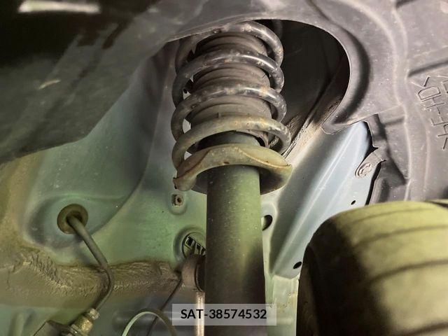 Toyota TANK 2017-01 7330517-19