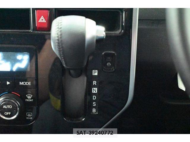 Toyota TANK 2019-08 7360094-21