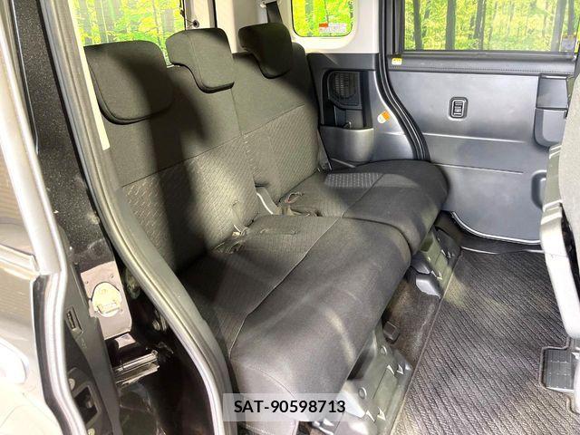 Toyota TANK 2017-06 7360091-8
