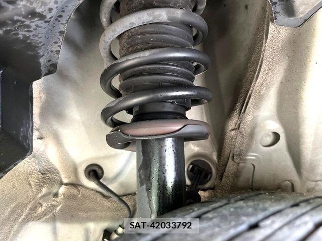 Toyota TANK 2018-01 7394418-19