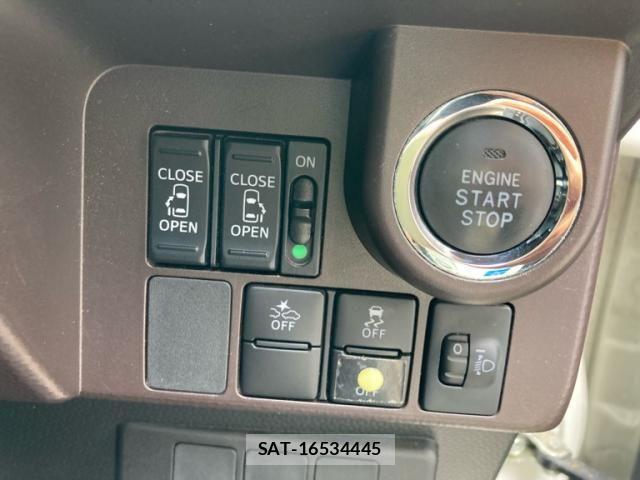 Toyota TANK 2018-01 7394422-17