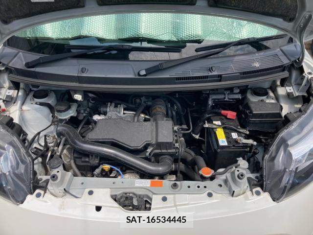Toyota TANK 2018-01 7394422-6
