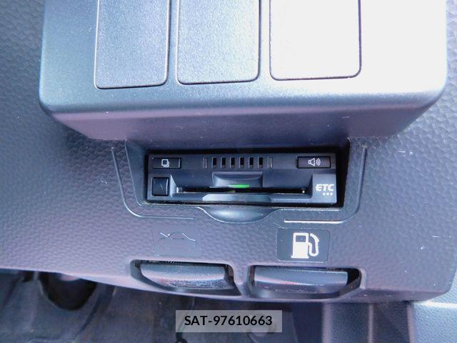 Toyota TANK 2019-06 7620679-12