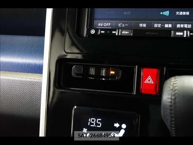 Toyota TANK 2018-01 7620652-6
