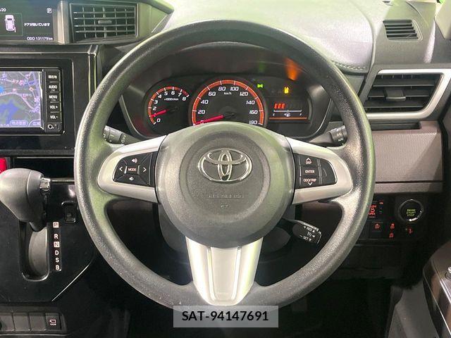 Toyota TANK 2018-02 7620671-10