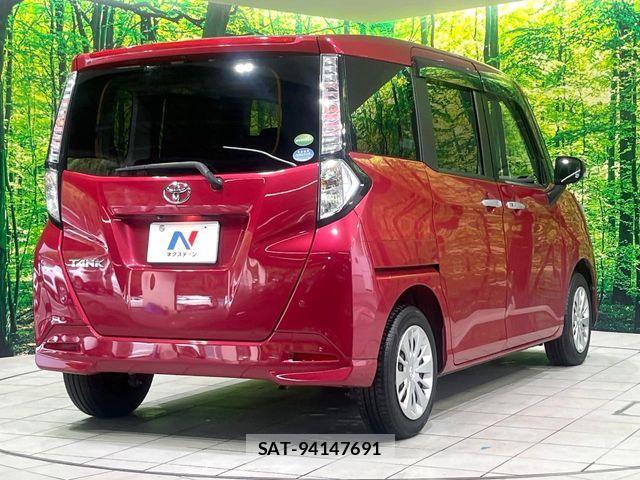 Toyota TANK 2018-02 7620671-16