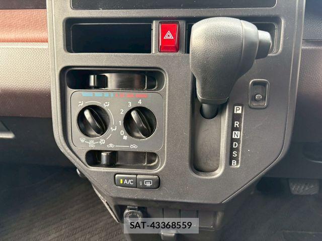 Toyota TANK 2020-08 7620669-21