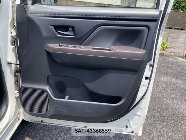 Toyota TANK 2020-08 7620669-26