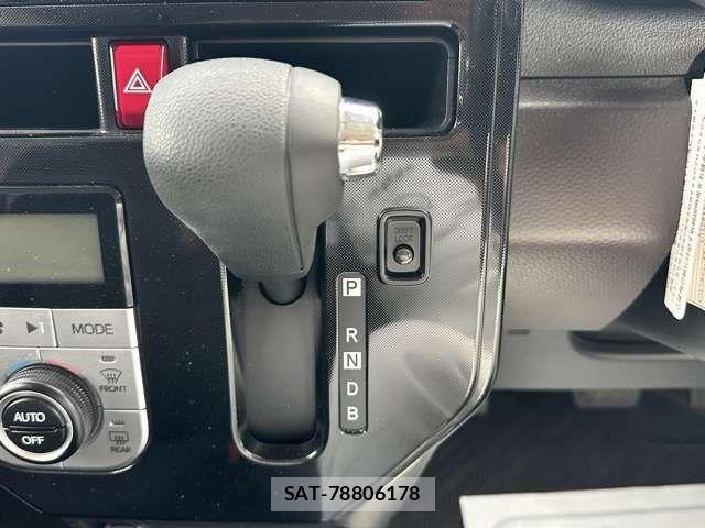 Toyota TANK 2018-07 7620656-18