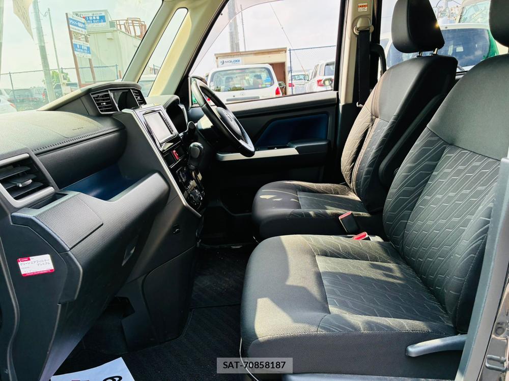 Toyota TANK 2019-06 7466584-10