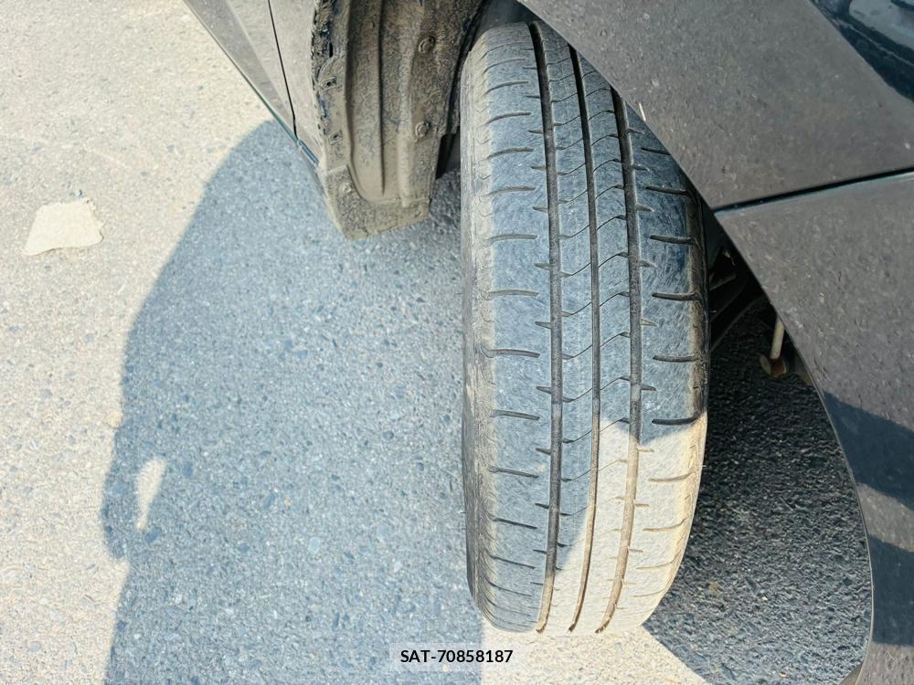 Toyota TANK 2019-06 7466584-32