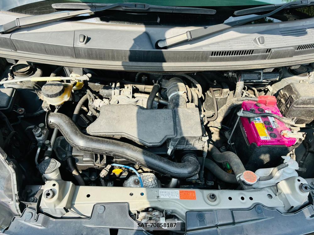 Toyota TANK 2019-06 7466584-33
