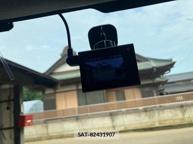 Toyota TANK 2017-07 7879851-15