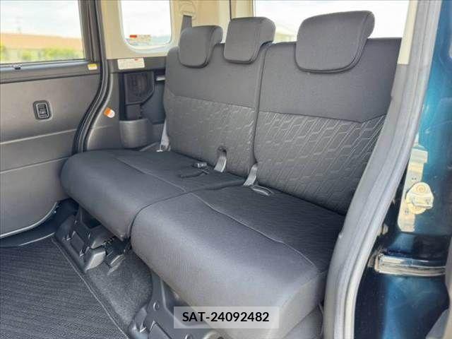 Toyota TANK 2019-08 7879849-17