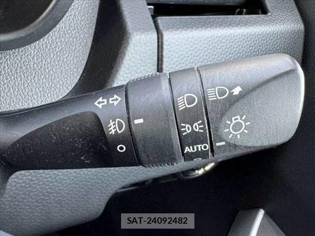 Toyota TANK 2019-08 7879849-6